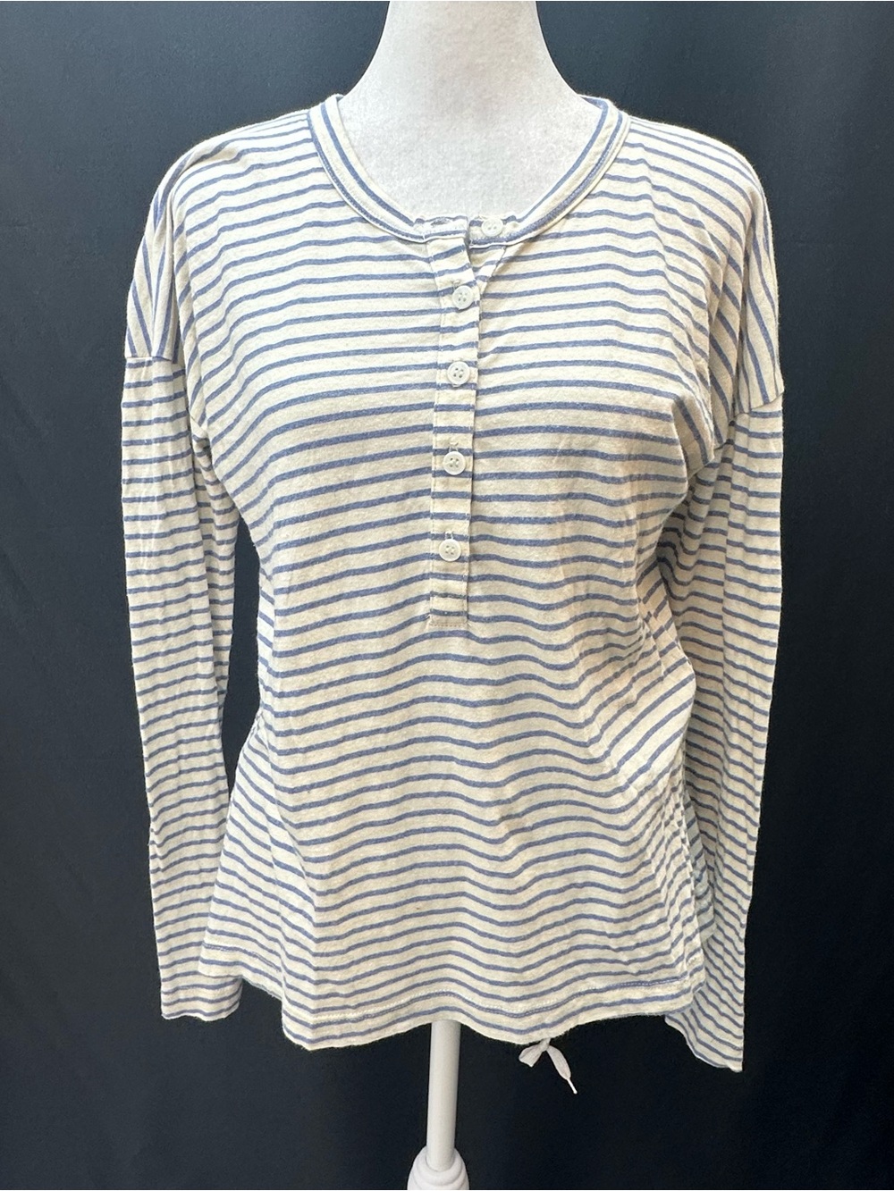Marine Layer Cream and Blue Striped Long-Sleeve Henley Top S
